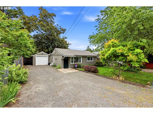 2120 Se 117th Ave, Portland, OR, 97216-4021 | Card Image