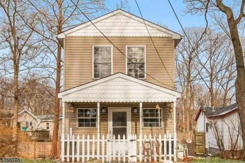 13 Rutgers Way, Hopatcong, NJ, 07843-1231 | Card Image