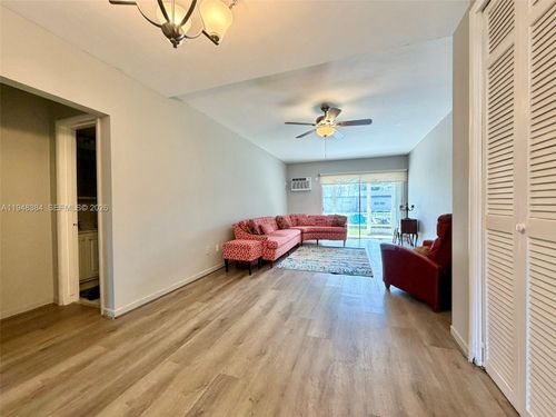 apt-116-13105 Ixora Ct, North Miami, FL, 33181-2318 | Card Image