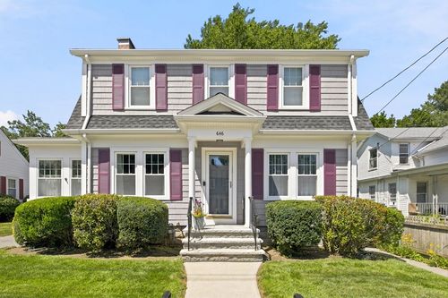 646 New Boston Rd, Fall River, MA, 02720-6916 | Card Image