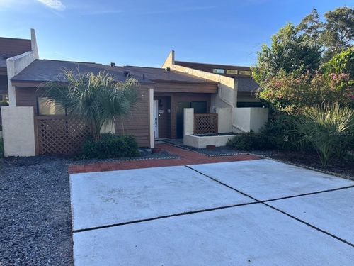 705 Teal Ln, ALTAMONTE SPRINGS, FL, 32701-7673 | Card Image