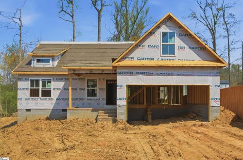 104 Albert Dr, Honea Path, SC, 29654-2151 | Card Image