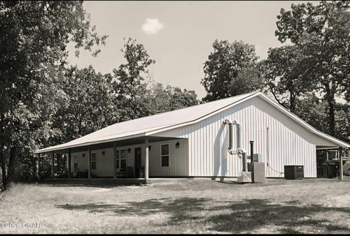 5711-B Westview Rd, Neosho, MO, 64850-7997 | Card Image
