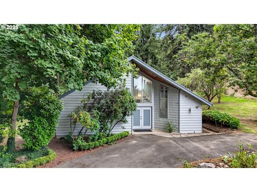 17000 Sw Brookman Rd, Sherwood, OR, 97140-8515 | Card Image