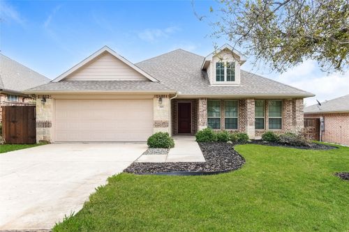 309 Peachtree Ln, Princeton, TX, 75407-4132 | Card Image