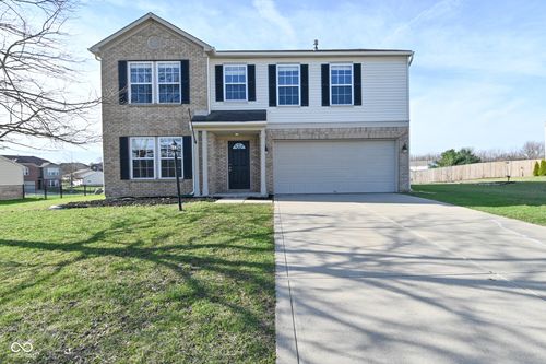 505 Abbywood Cir, Danville, IN, 46122-9052 | Card Image