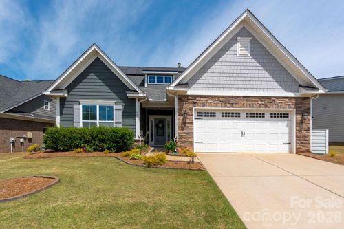 520 Trillium Way, Belmont, NC, 28012-6539 | Card Image
