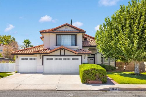 12266 San Marcos St, Victorville, CA, 92392-6611 | Card Image