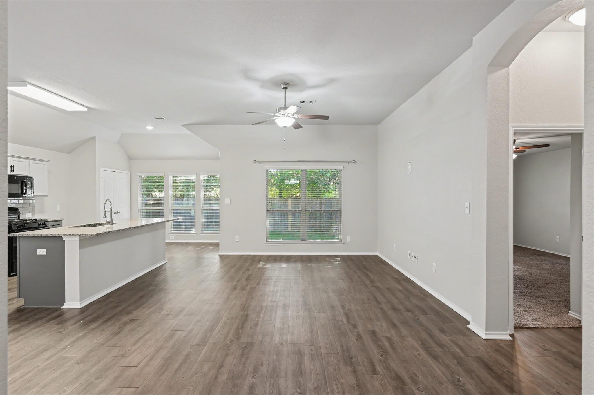 Residential Lease in Conroe 5