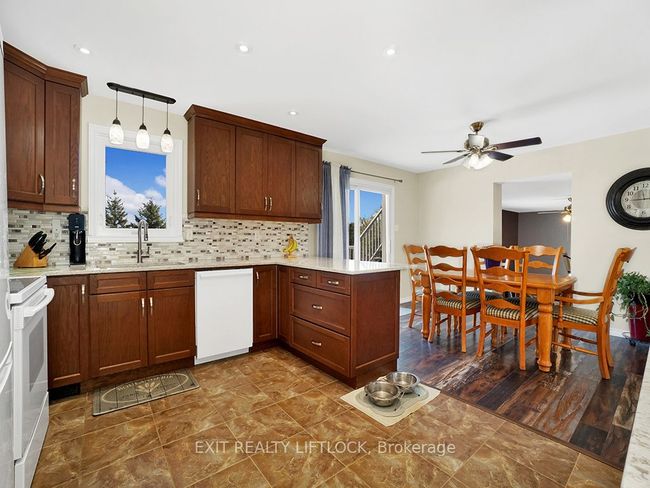 5137 Boundary Rd, House other with 6 bedrooms, 5 bathrooms and 10 parking in Bewdley ON | Image 7