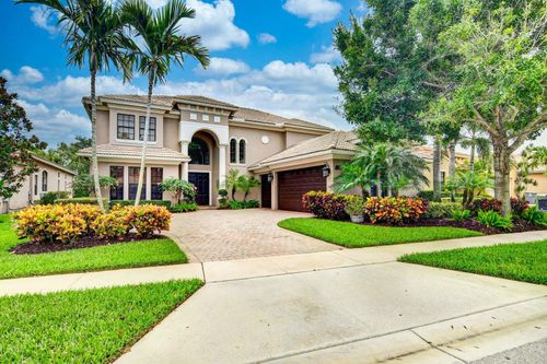 15652 Glencrest Ave, Delray Beach, FL, 33446-9578 | Card Image