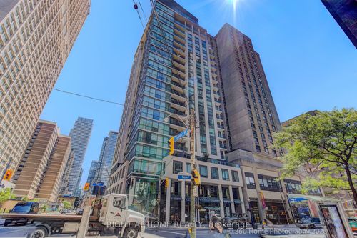 1907-1121 Bay St, Toronto, ON, M5S3L9 | Card Image