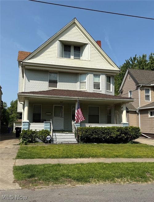 806 E 157th St, Cleveland, OH, 44110-3039 | Card Image
