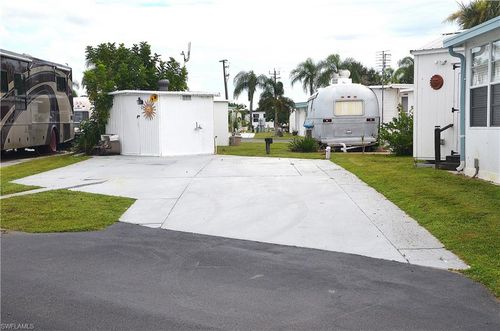 46900 Bermont Rd, PUNTA GORDA, FL, 33982-9561 | Card Image