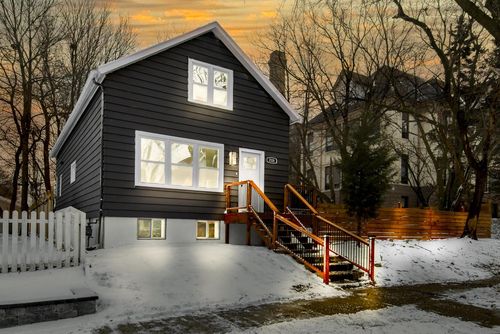 2128 S Mound Street, Milwaukee, WI, 53207 | Card Image