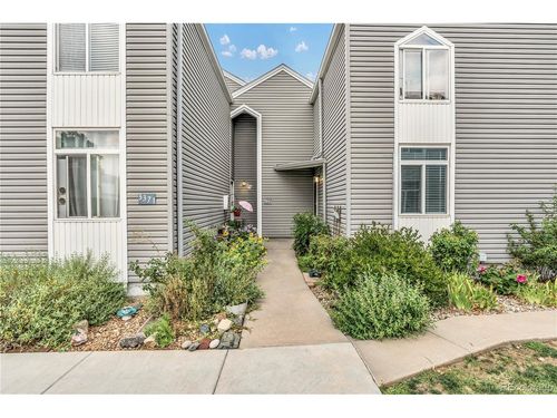 a-3371 S Monaco Street Pkwy, Denver, CO, 80222-7672 | Card Image