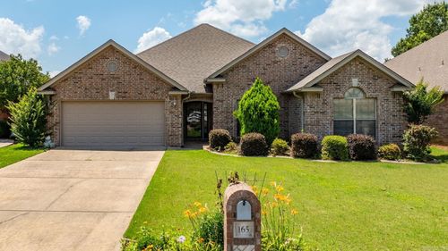 165 Auriel Cir, Maumelle, AR, 72113-6976 | Card Image