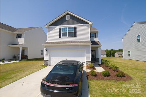 2210 Transatlantic Ave, Charlotte, NC, 28215-7209 | Card Image