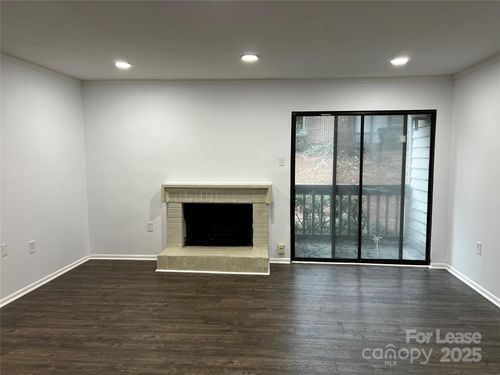 apt-m-5024 Sardis Rd, Charlotte, NC, 28270-4204 | Card Image