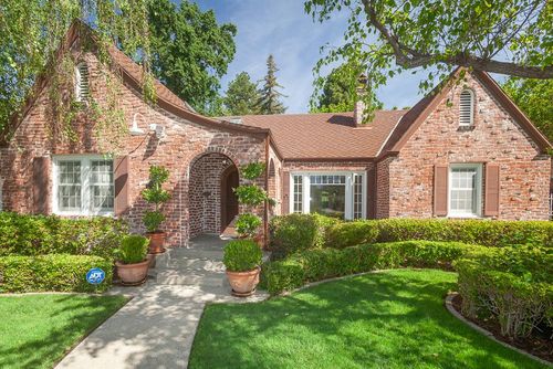 1725 W Walnut Street, Stockton, CA, 95203 | Card Image