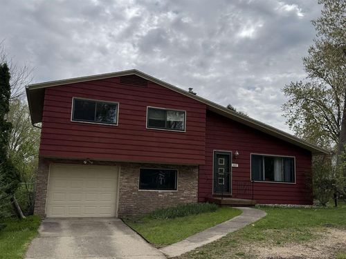 407 Silver Lake Dr, Portage, WI, 53901-1339 | Card Image