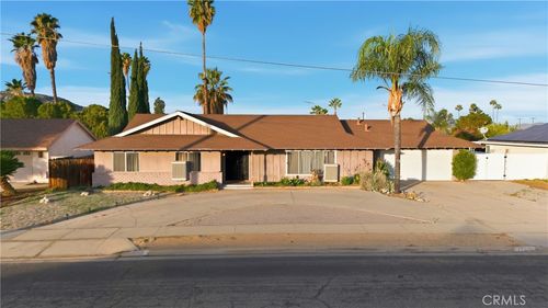 27341 Meridian St, Hemet, CA, 92544 | Card Image