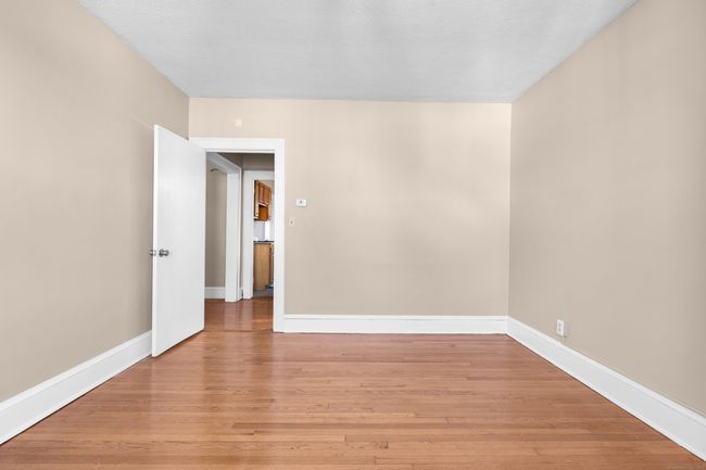 45-47 School St, Home with 12 bedrooms, 6 bathrooms and 6 parking in Hartford CT | Image 12