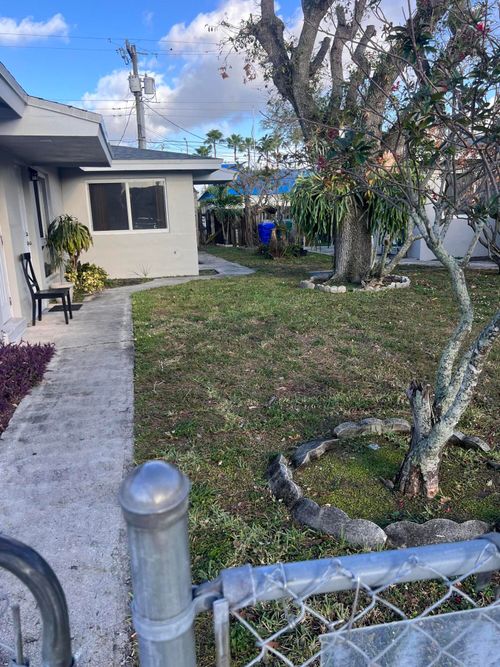 3-2030 Sw 41st Ave, Fort Lauderdale, FL, 33317-6732 | Card Image