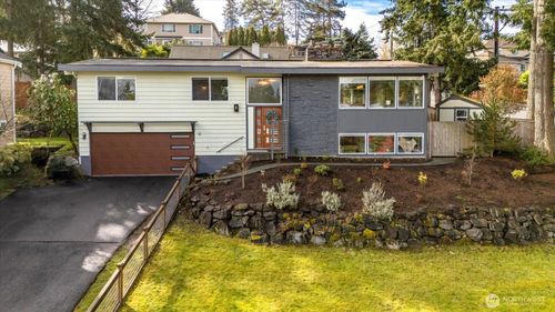 6205 Ne 196th St, Kenmore, WA, 98028-3346 | Card Image