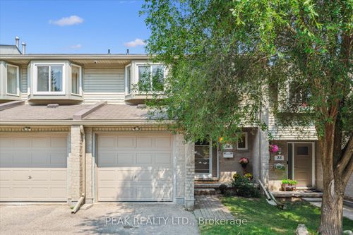 36-20 Paulander Dr, Kitchener, ON, N2M5L3 | Card Image