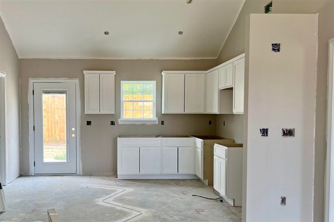 LOT-6 - 1111 Brook Court, House other with 3 bedrooms, 2 bathrooms and null parking in Franklin KY | Image 4