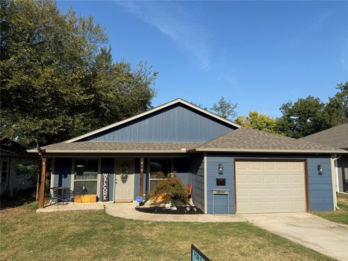 810 S Hickory St, Bristow, OK, 74010-3526 | Card Image