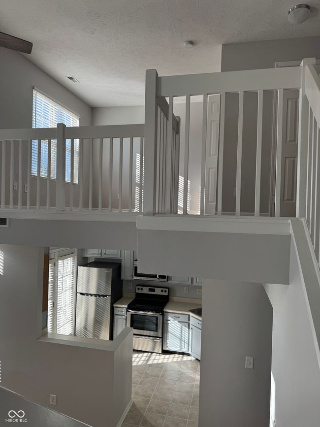 504 Elkhart Dr, Condo with 2 bedrooms, 3 bathrooms and null parking in Westfield IN | Image 19