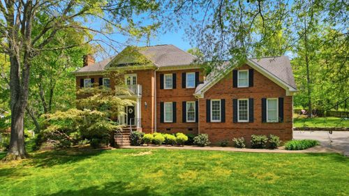 15 Middle Creek Rd, Signal Mountain, TN, 37377-2078 | Card Image
