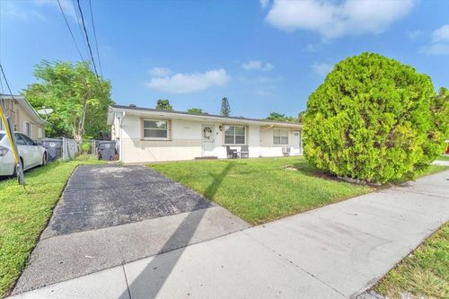6621 Sw 19th St, Pompano Beach, FL, 33068-4810 | Card Image