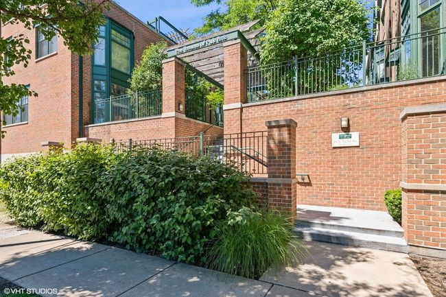 APT-15 - 101 Euclid Ave, Townhouse with 2 bedrooms, 3 bathrooms and 2 parking in Oak Park IL | Image 19