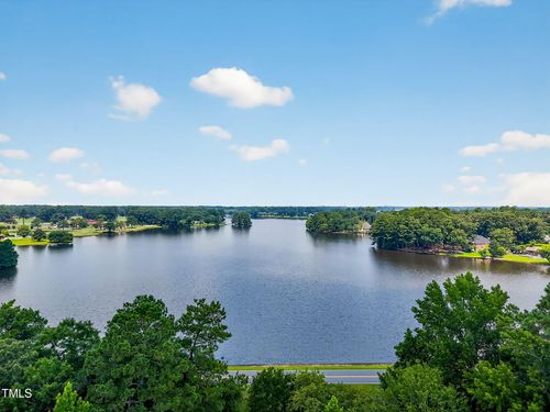 710 Lake Shore Dr, Goldsboro, NC, 27534-8956 | Card Image