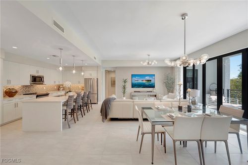 unit-211-1111 Central Ave, NAPLES, FL, 34102-6253 | Card Image