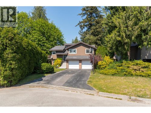 19541 119a Avenue, Pitt Meadows, BC, V3Y1K9 | Card Image