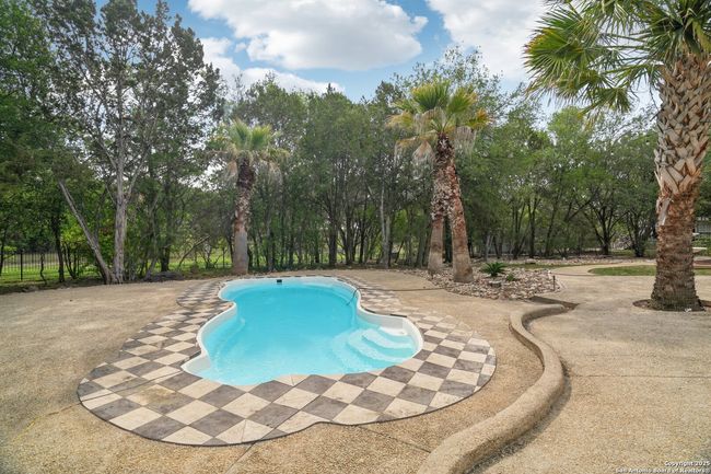 20646 Wahl Ln, House other with 5 bedrooms, 6 bathrooms and null parking in Garden Ridge TX | Image 30