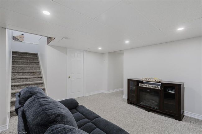 1199 Lakeshore Rd, House other with 5 bedrooms, 2 bathrooms and 8 parking in Selkirk ON | Image 22