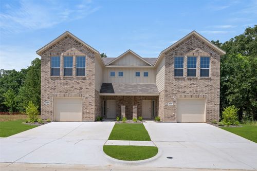 3123-3121-3123 Long Rope Ln, Denton, TX, 76205-2054 | Card Image