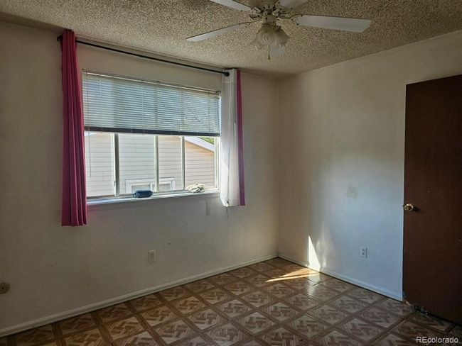 484 S Lima Cir, House other with 6 bedrooms, 3 bathrooms and 2 parking in Aurora CO | Image 14