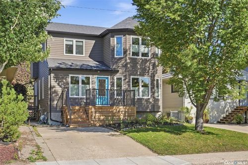 1115 6th Street E, Saskatoon, SK, S7H1E4 | Card Image
