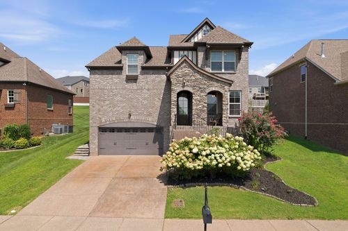 5348 Highland Place Way, Hermitage, TN, 37076-1483 | Card Image