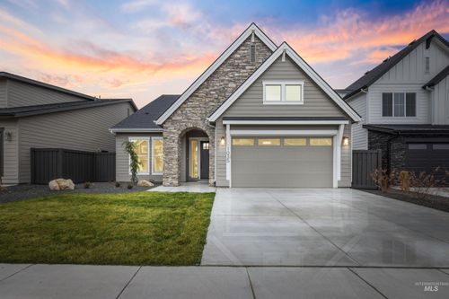 913 E Crescendo St, Meridian, ID, 83642 | Card Image