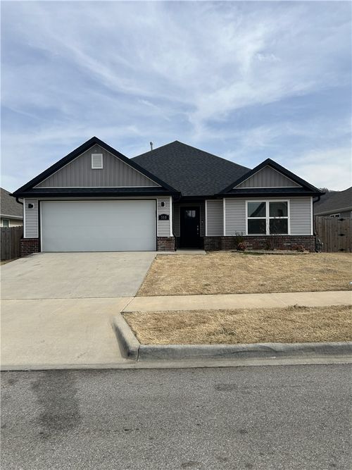 510 S Wagon Wheel Ave, Fayetteville, AR, 72704-2001 | Card Image