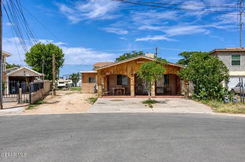 7421 Mindoro Pl, Canutillo, TX, 79835-7243 | Card Image