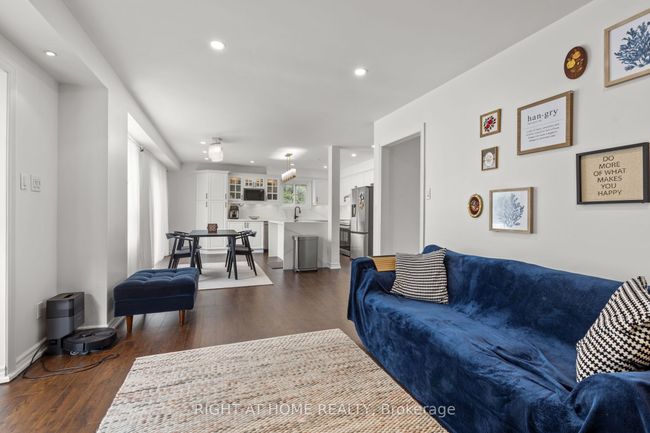 4 Deena Pl, House other with 8 bedrooms, 7 bathrooms and 6 parking in Markham ON | Image 18