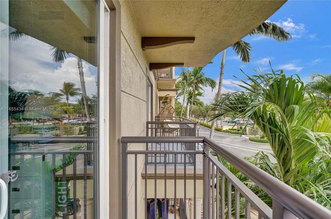 APT-104 - 2601 14 Th Ave, Condo with 2 bedrooms, 3 bathrooms and null parking in Wilton Manors FL | Image 64
